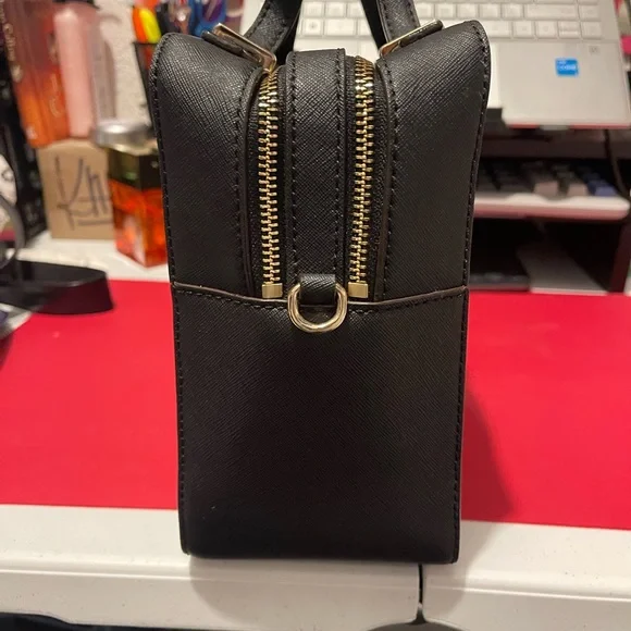 Kate Spade Leather Crossbody - Picture 10 of 10
